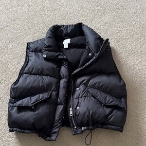 H & Sleek Black Puffer Vest